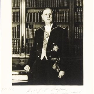 Charles de Gaulle Autograph (Click for full image)