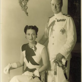 Duke and Duchess of Windsor Autograph (Click for full image)