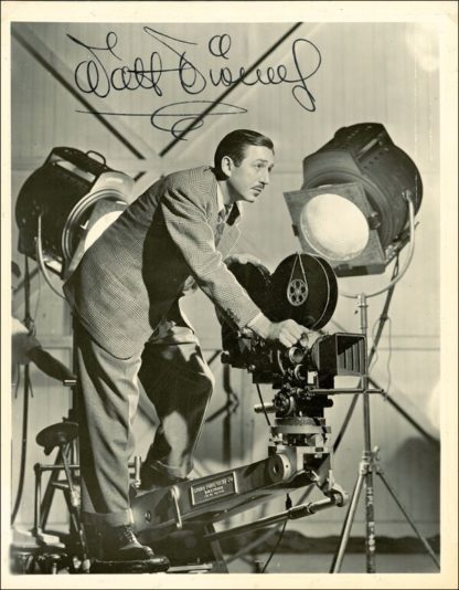 Walt Disney Autograph (Click for full image)