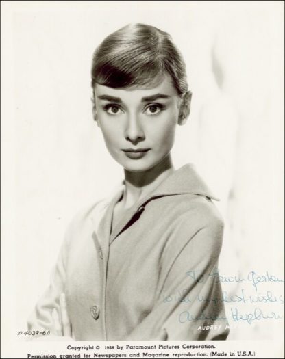 Audrey Hepburn Autograph (Click for full image)