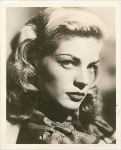 LAUREN BACALL Autograph (Click for full image)