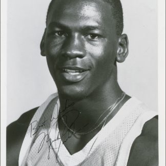 Michael Jordan Autograph (Click for full image)