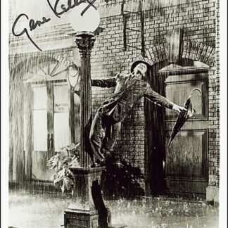 GENE KELLY Autograph (Click for full image)