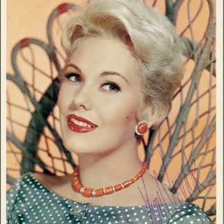 KIM NOVAK Autograph (Click for full image)
